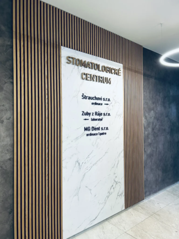 Orientační systém zubní kliniky